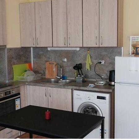 Апартаменти Cozy Apartament Naydenov Burgas Екстер'єр фото